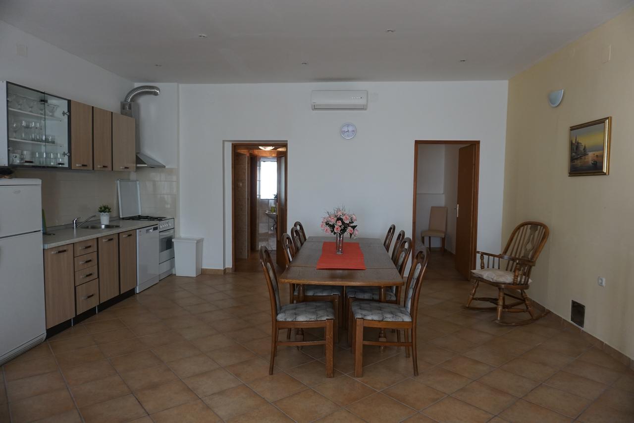 Apartments Ivancic Novi Vinodolski Eksteriør bilde